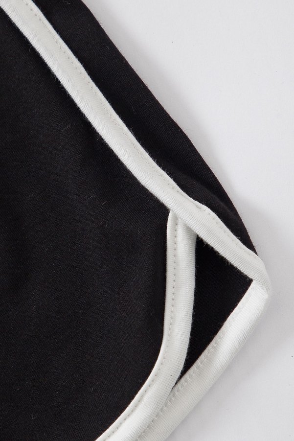 Imoda Kadın Siyah Askılı Crop Top Ve Şortlu Gecelik Takım