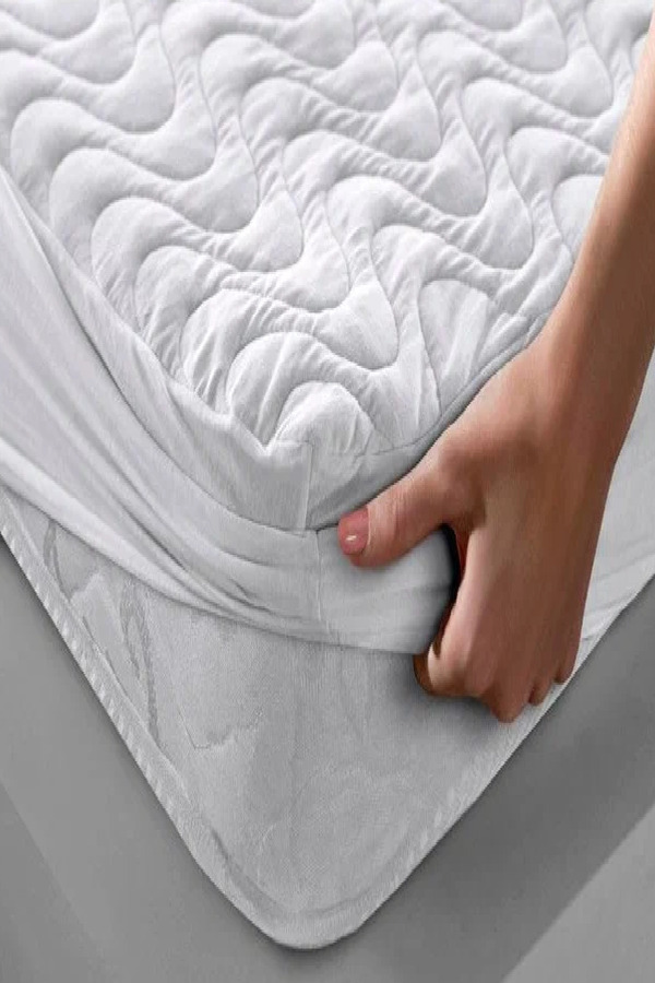 Evony Fitted Kapitoneli Alez 220X200 Cm Çift Kişilik Sıvı Geçirmez Çarşaf Yatak Koruyucu Alez
