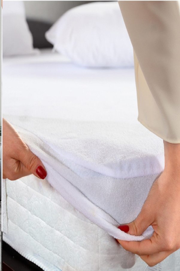 Divanev Sıvı Geçirmez Micro Fitted Alez Bebe Çocuk 60X120+20 Cm Yatak Koruyucu Alez