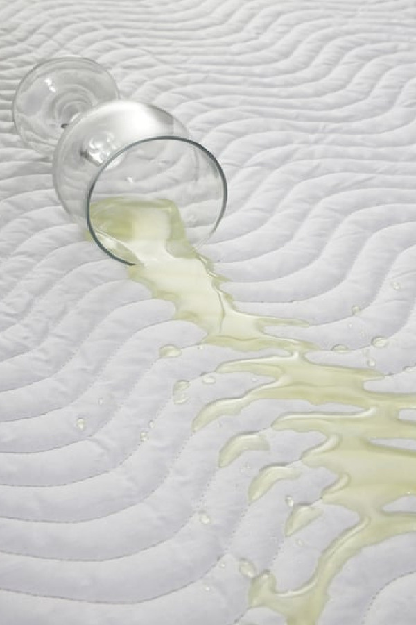Mycey Kapitoneli 220X200 Cm Çift Kişilik Sıvı Geçirmez Yatak Koruyucu Alez Köşe Lastikli