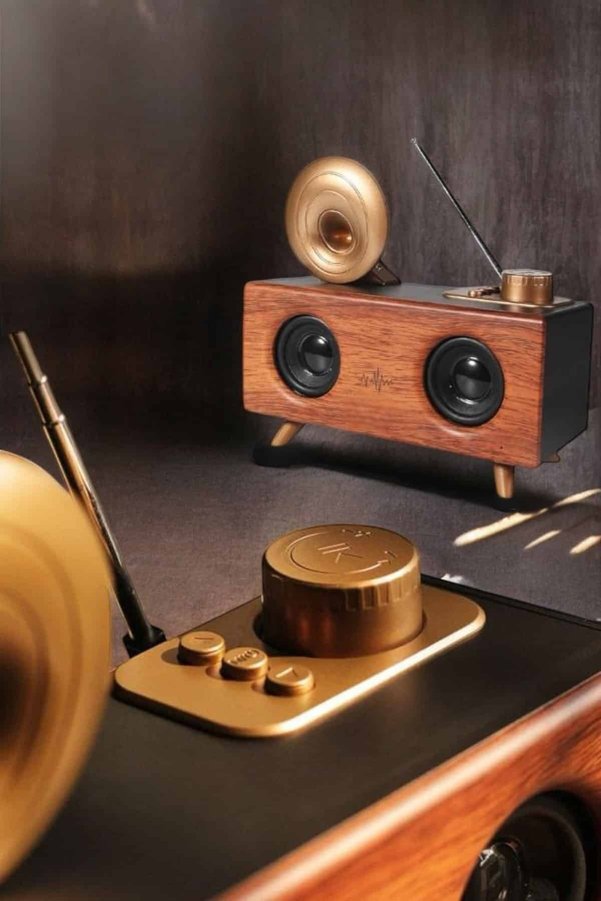 Valor Nostaljik Görünümlü Bluetooth Bağlantılı Speaker