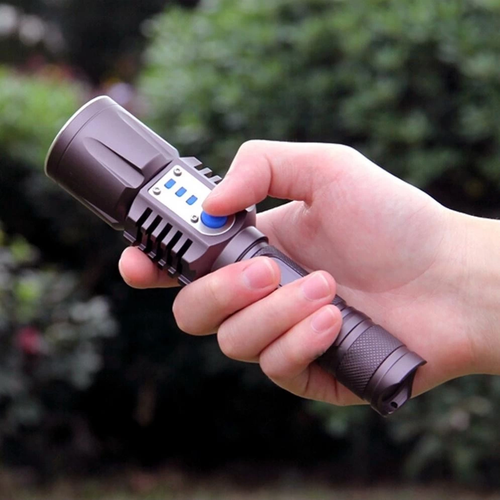 Evimdeyokyok Baretta Brs18 Oto Şarjlı T6 Led 3000 Lümen El Feneri