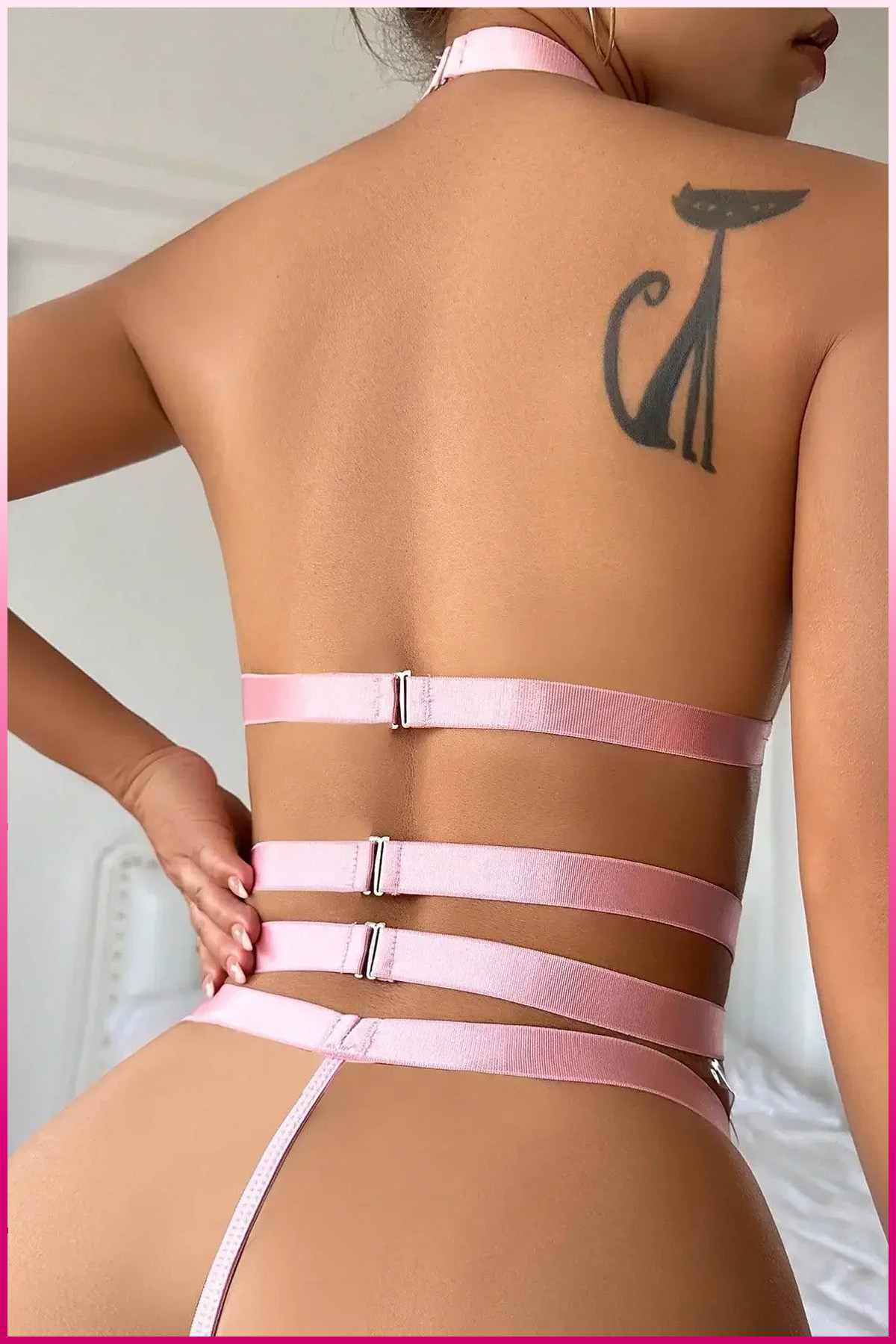 PinkStore Pembe Dantelli̇ Kalp Detaylı Zi̇nci̇rli̇ Seksi̇ İç Gi̇yi̇m Seti̇