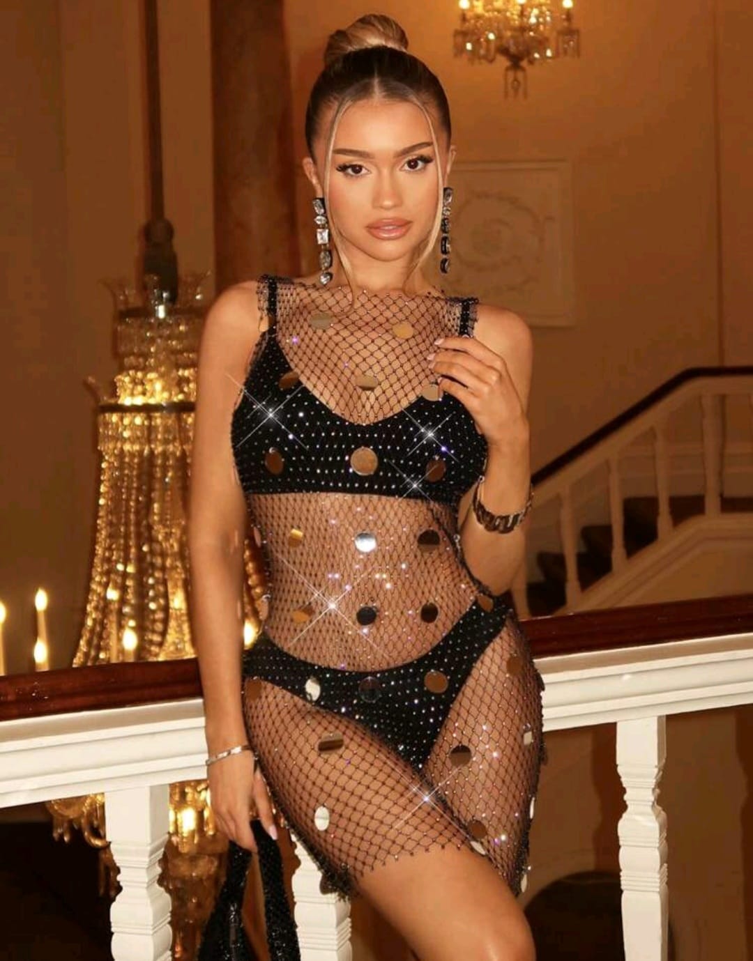 PinkStore Işıltılı Pullu , Taşlı Fi̇le Elbi̇se– Kolsuz, Transparan, Parlak Gece Elbi̇sesi̇