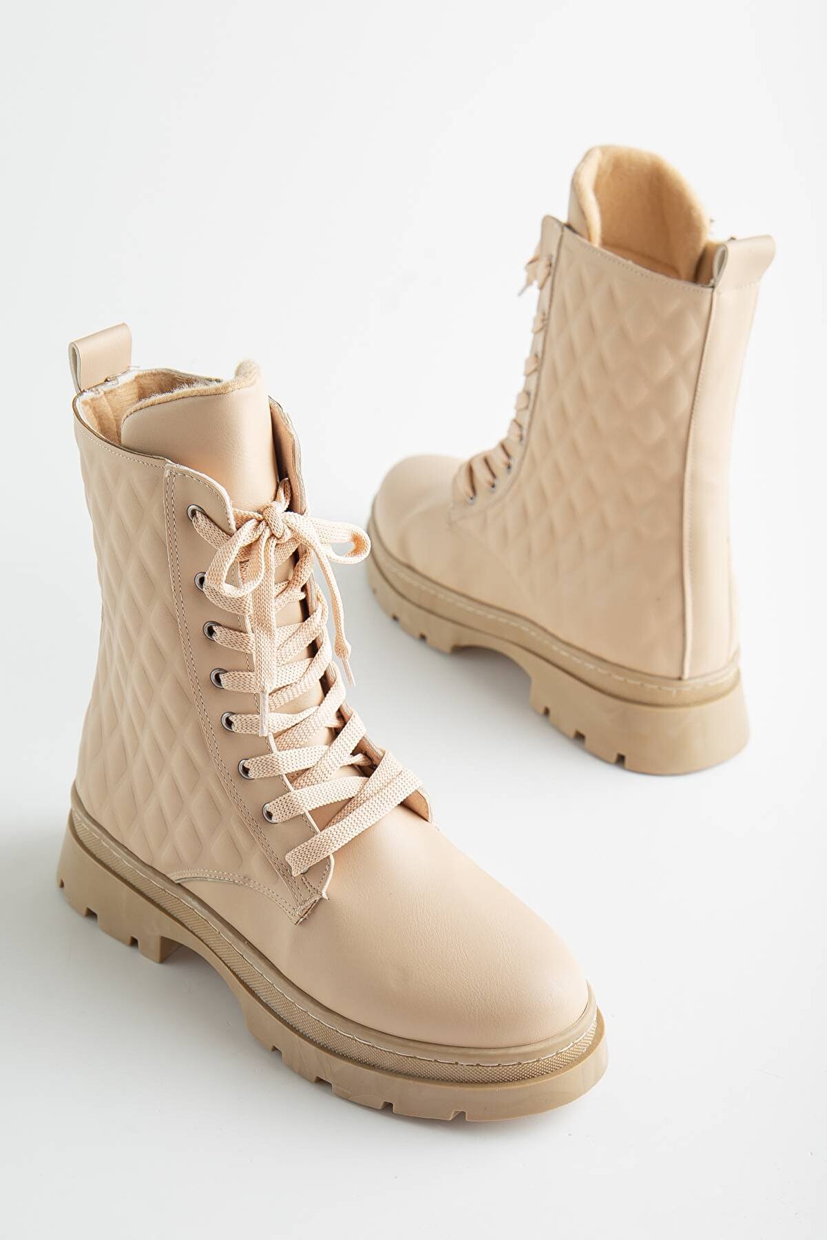 Gult Kadın Günlük Di̇ki̇şli̇ Postal Nude