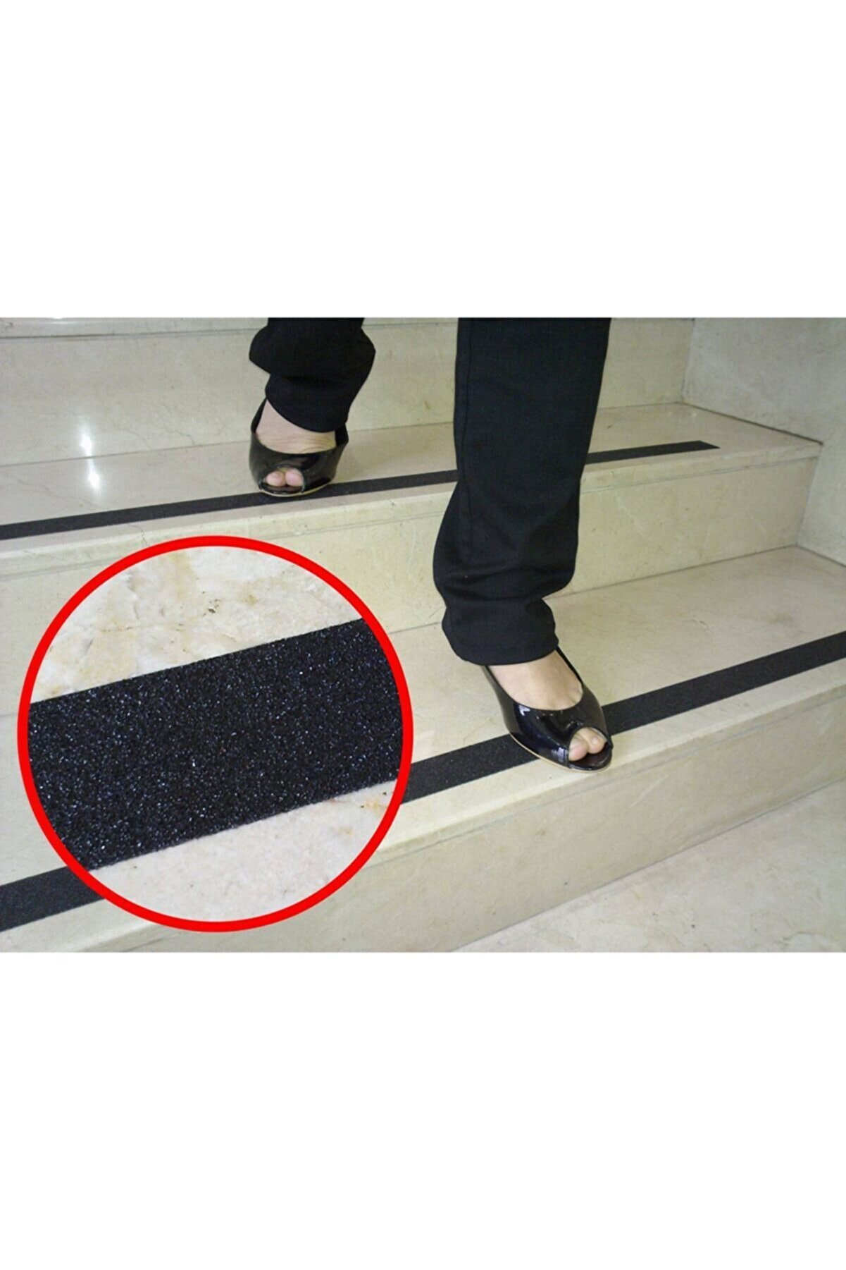 Bi̇lfold Merdi̇ven Ve Zemi̇n Kaydırmaz Bant