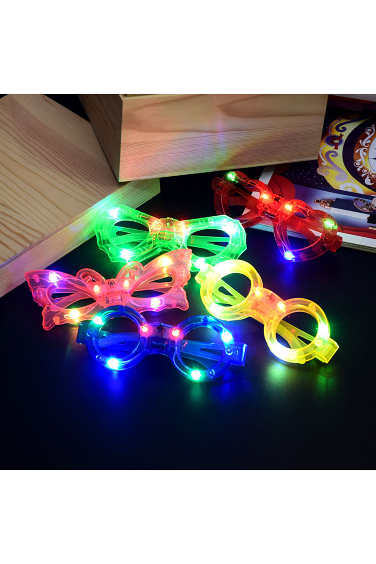 Go İthalat Led Işıklı Karışık 6 Model Yanar S&ouml;ner Parti̇ G&ouml;zl&uuml;ğ&uuml; 12 Adet (4130)