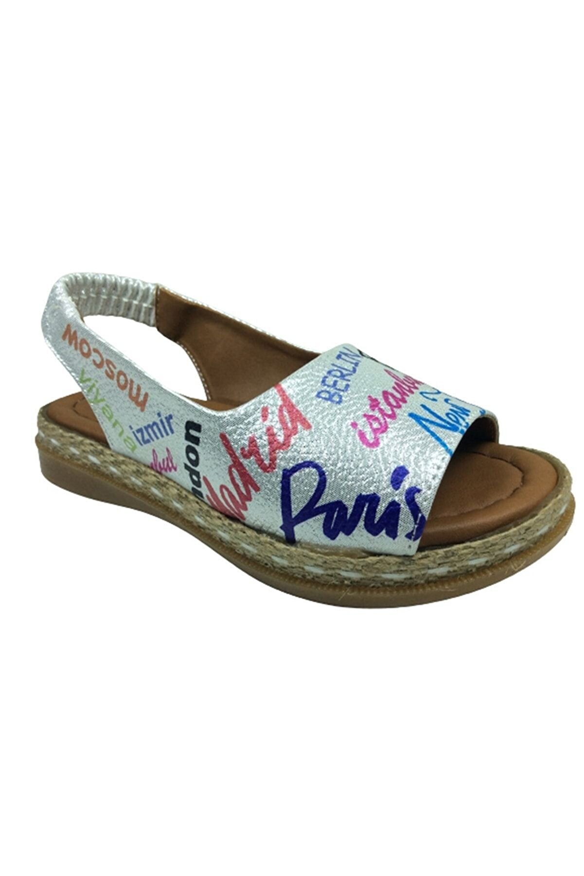 1506 (Plm) Pati̇k Kız Sandalet Gümüş Baskı Desenli̇ Yazılı Arkası Lasti̇kli̇