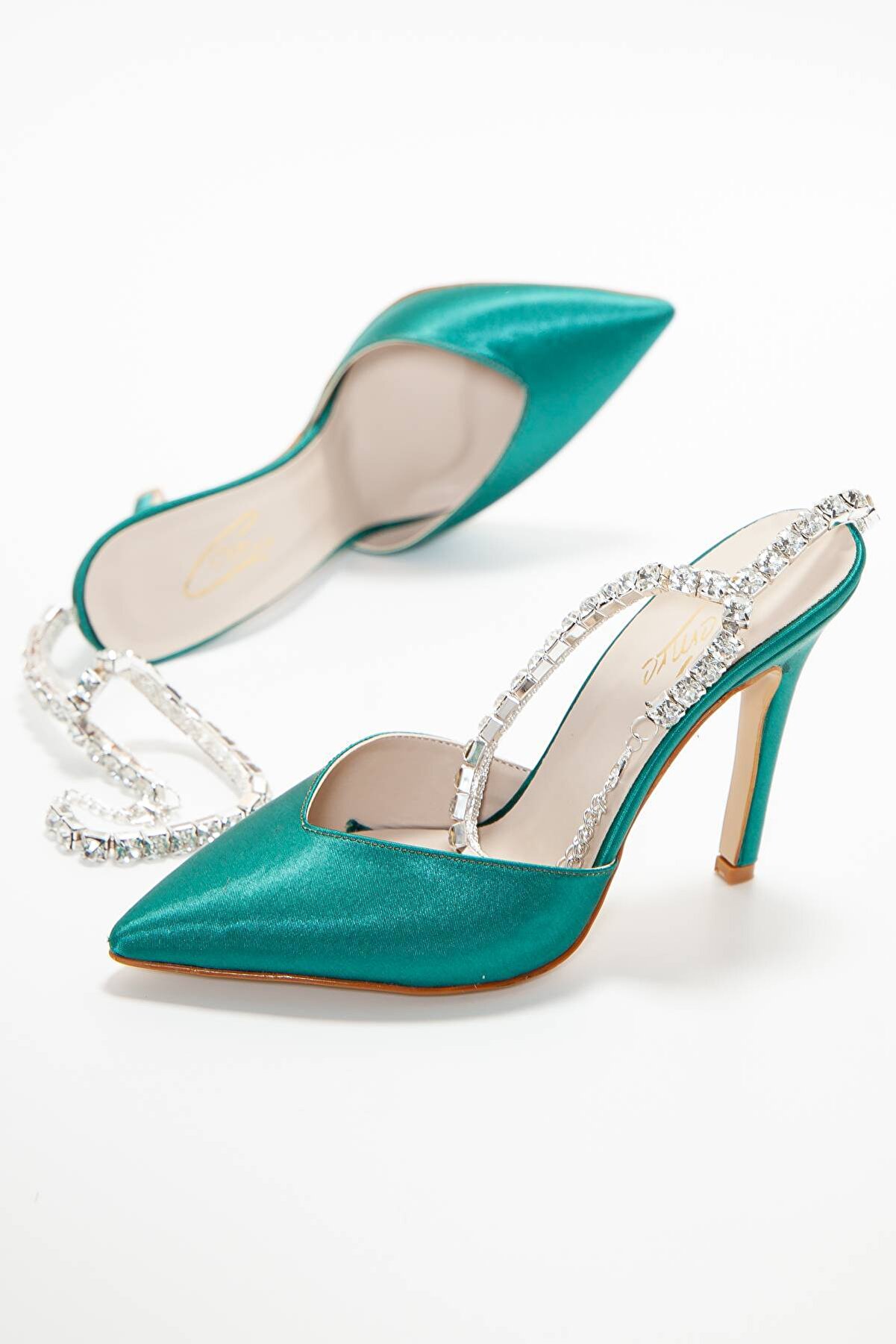 Gult Bi̇lekten Bağlamalı Taşlı Gece Ayakkabısı Yeşi̇l Saten