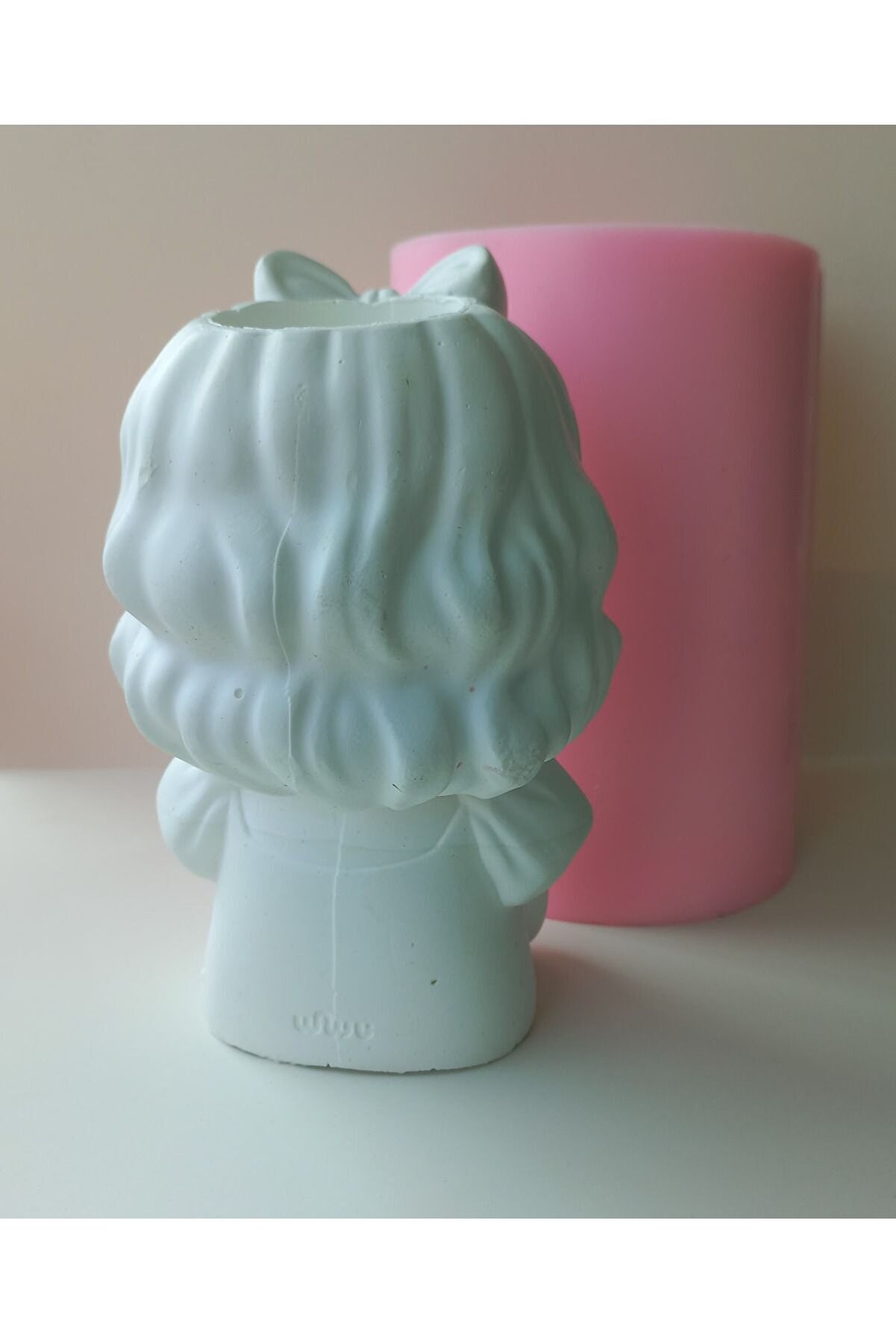 Kalıpcınızburada Ayıcık Tutan Kız Si̇li̇kon Kalıp K6061