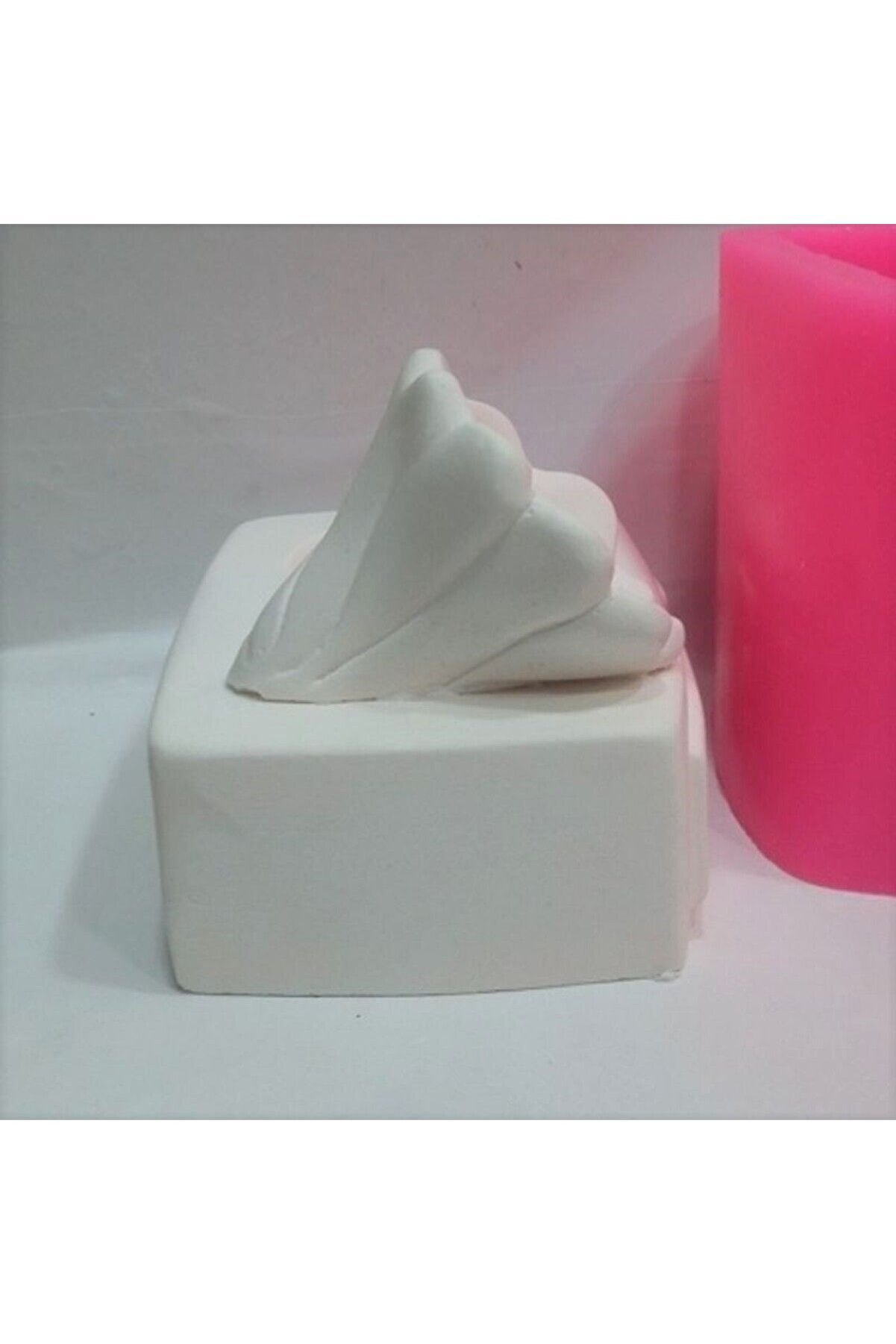 Kalıpcınızburada Gramafon Saksı  Si̇li̇kon Kalıp - K5021