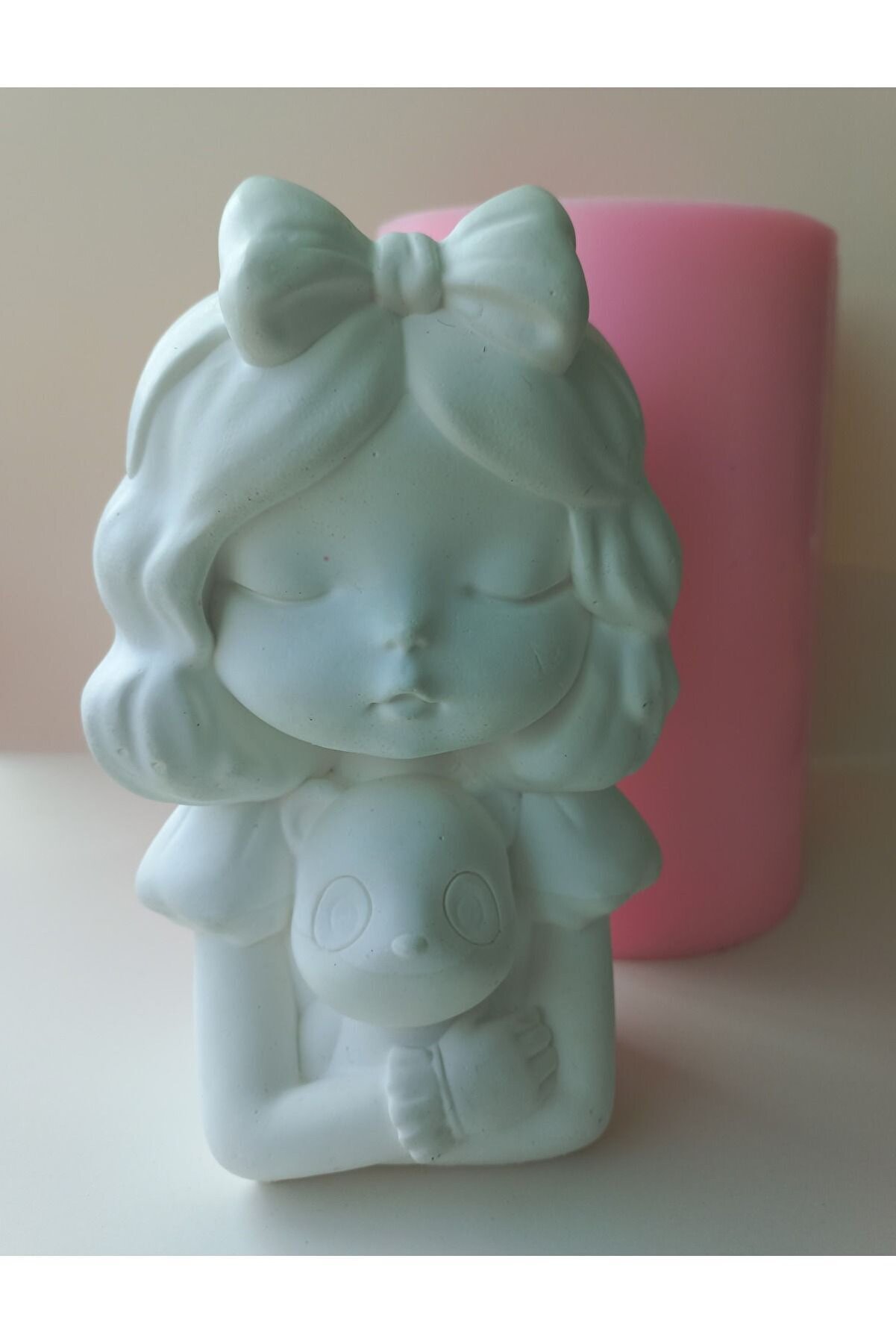 Kalıpcınızburada Ayıcık Tutan Kız Si̇li̇kon Kalıp K6061