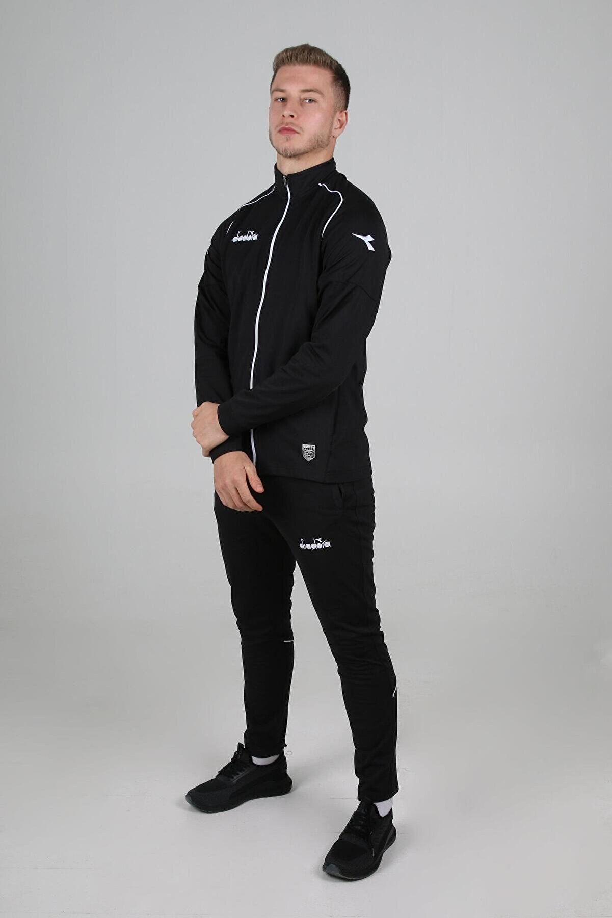 Di̇adora Core Kamp Eşofman Takımı Si̇yah