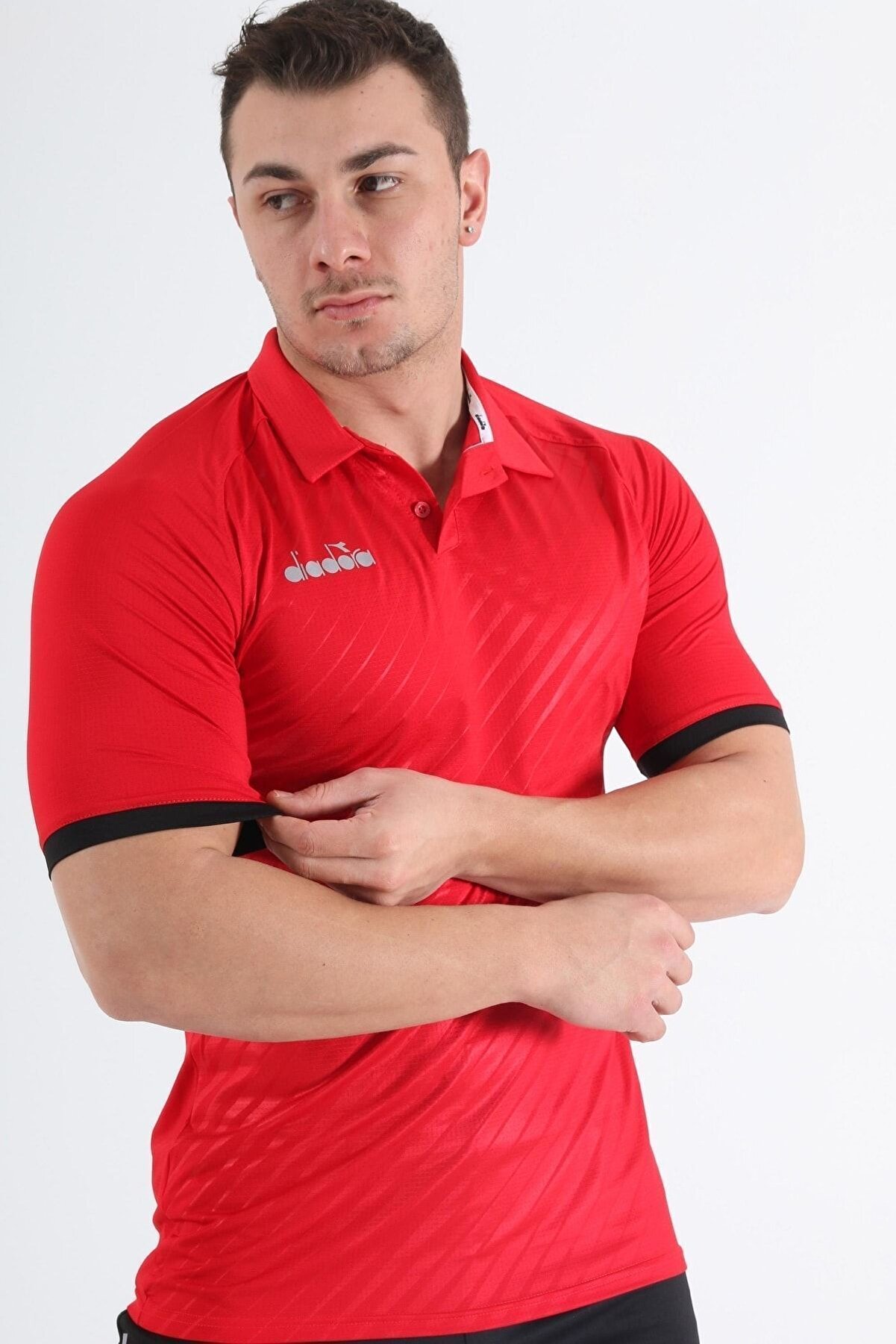 Di̇adora Kamp T-Shi̇rt Kırmızı