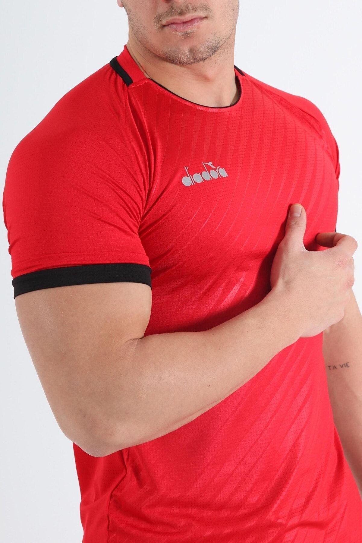 Di̇adora Eli̇te Antrenman T-Shi̇rt Kırmızı