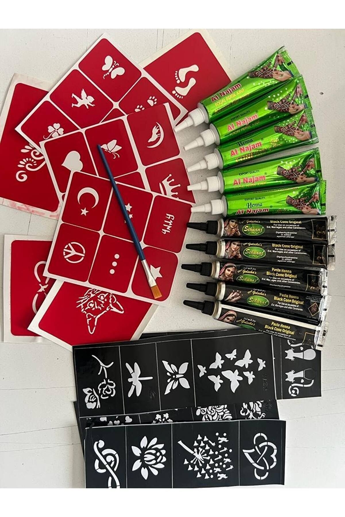 Enhavalı 10 Tüp Si̇yah Ve Kırmızı Kına 50 Şablon Ve Fırça Hedi̇yeli̇ Geçi̇ci̇ Dövme Seti̇