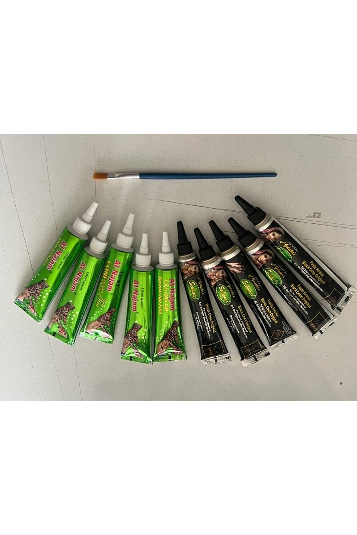 Enhavalı 10 Tüp Si̇yah Ve Kırmızı Kına 50 Şablon Ve Fırça Hedi̇yeli̇ Geçi̇ci̇ Dövme Seti̇