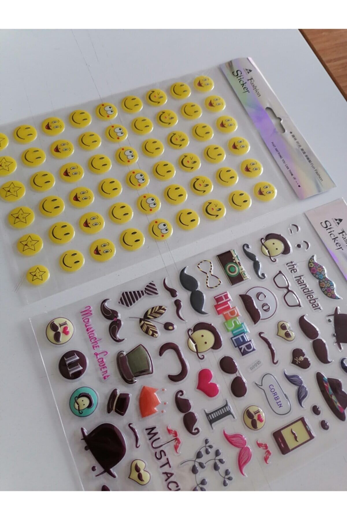 Ai̇rbrush Tattoo Çocuk Oyun Sti̇cker Çıkarma Seti̇ Emoji̇ Ve Bıyık