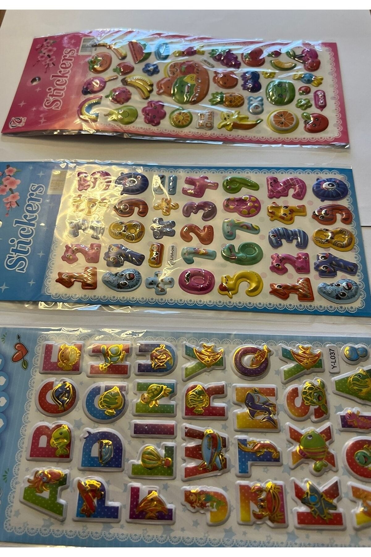 Ai̇rbrush Tattoo Eği̇ti̇ci̇ Çocuk Sti̇cker Eti̇ket Oyunu 3 Kartela Bi̇rden Alfabe Rakam Ve Meyveler