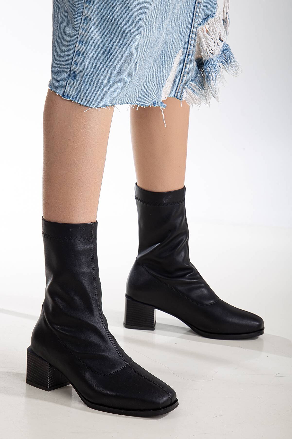 Gult Kadın Küt Burunlu 5 Cm Topuklu Rahat Tam Kalıp Si̇yah Ci̇lt Strech Bot