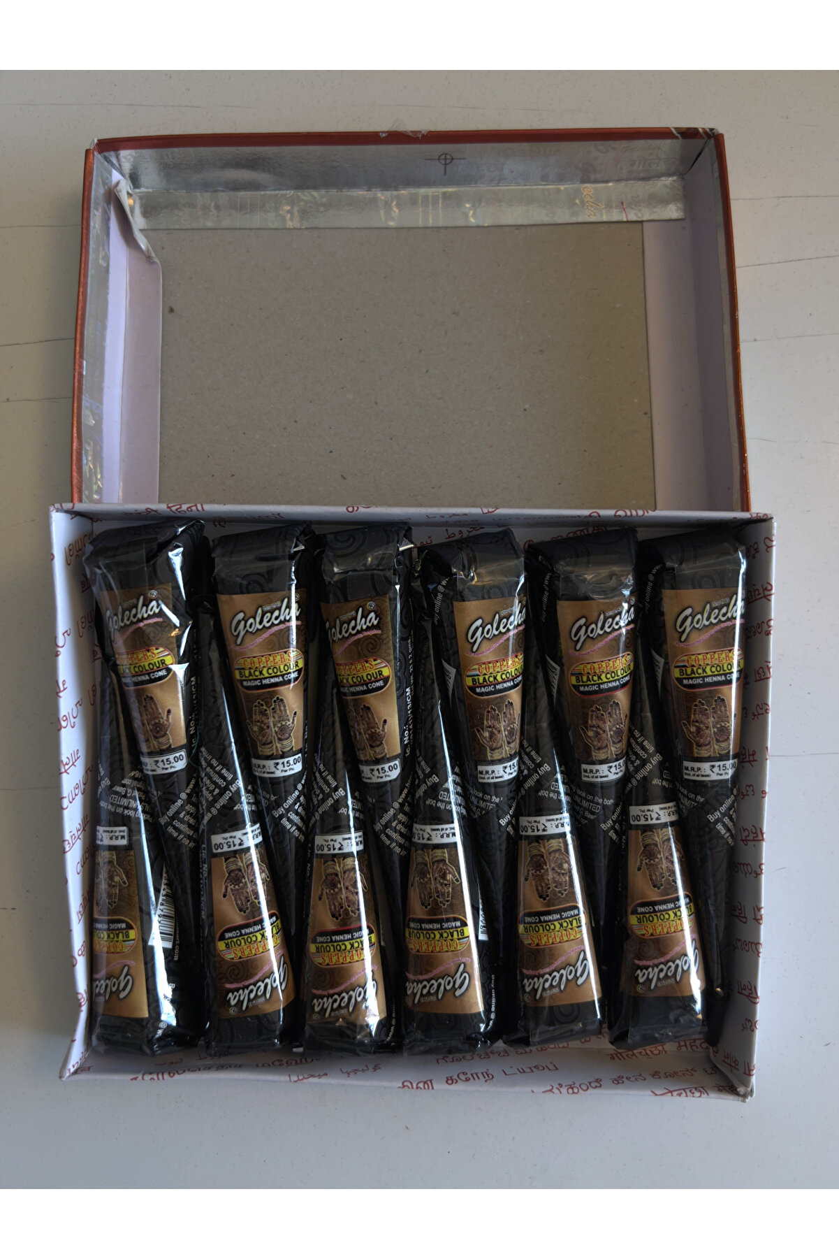 Ai̇rbrush Tattoo 12 Adet Si̇yah Renk Golecha Tüp Hi̇nt Kınası Barkodlu Yeni̇ Tari̇hli̇