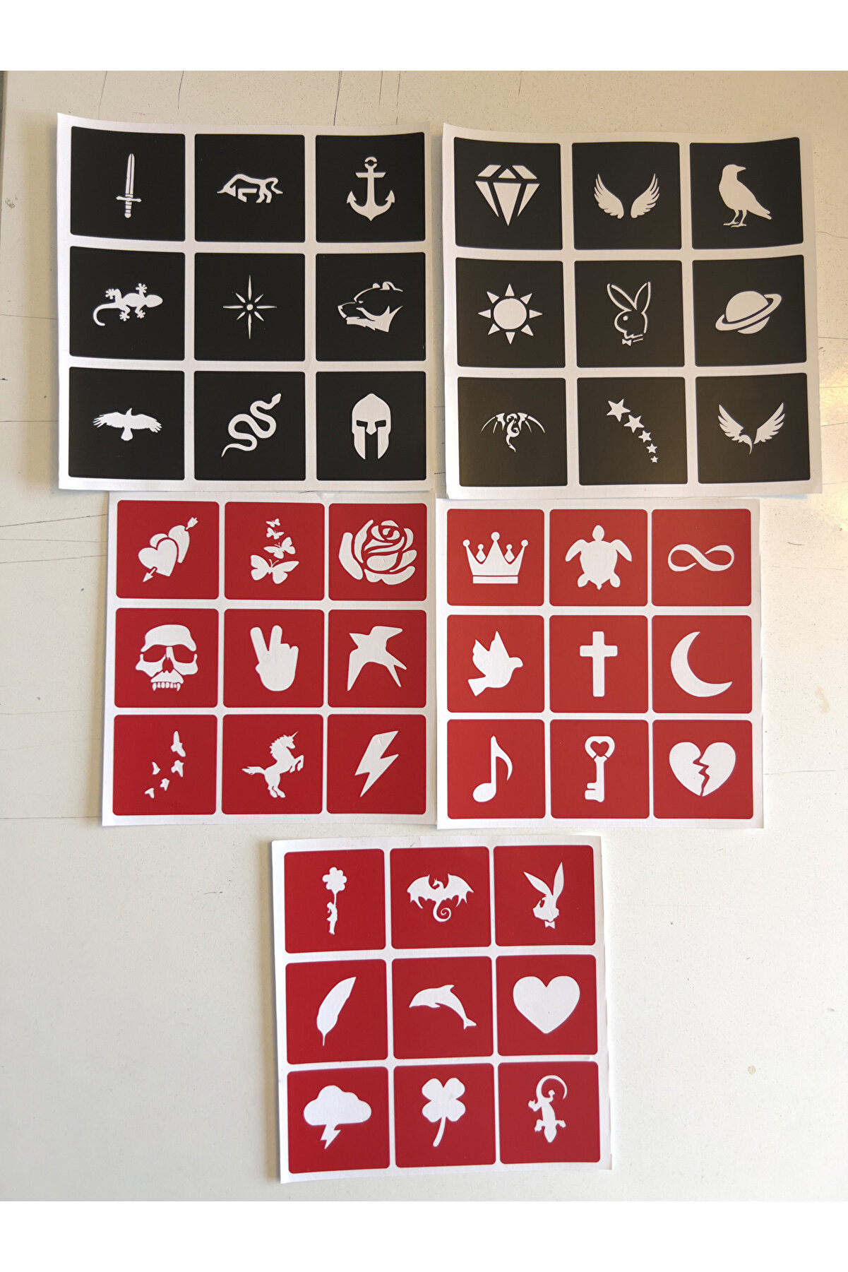 Ai̇rbrush Tattoo 12 Tüp Si̇yah Golecha Kına 80 Mi̇ni̇mal Şablon Fırça Hedi̇yeli̇ Geçi̇ci̇ Dövme Seti̇