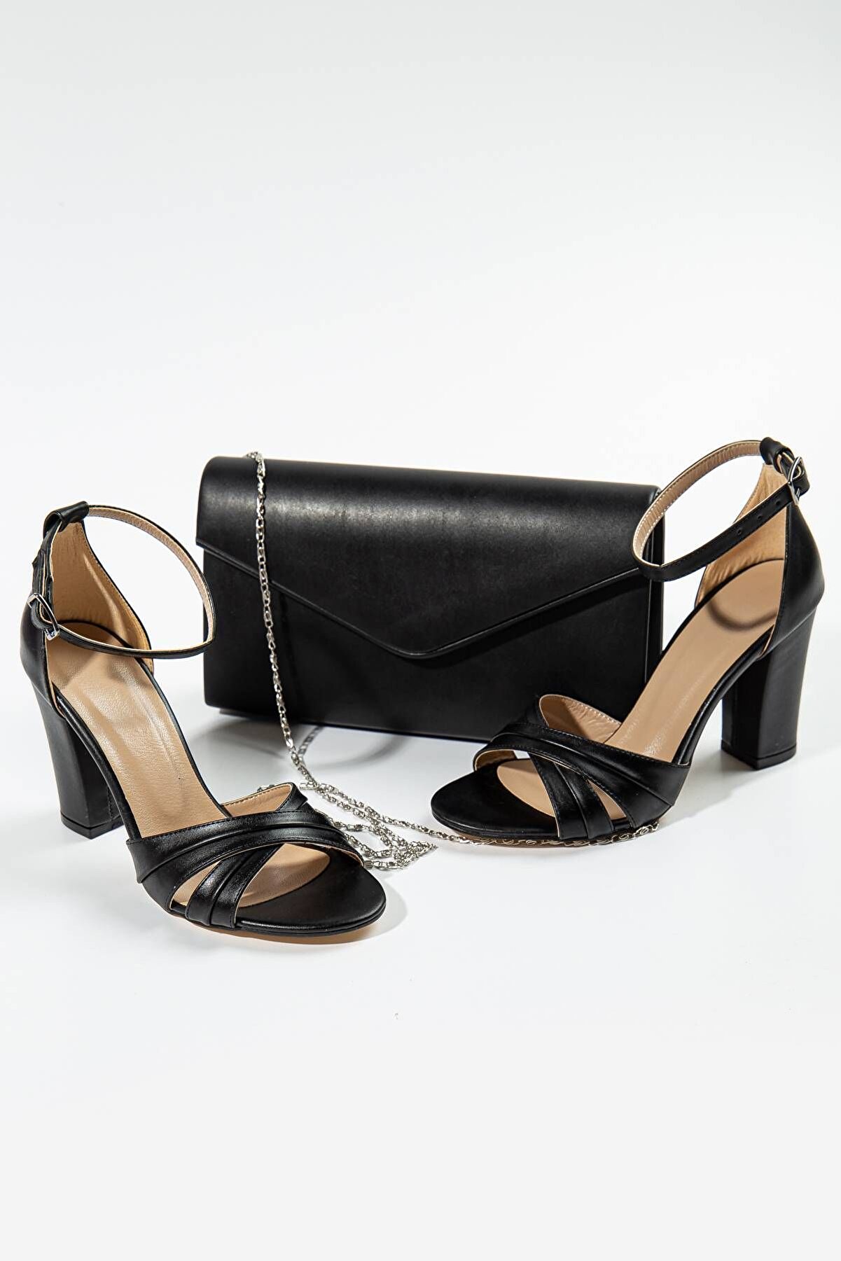 Gult Kadın Kalın Yüksek Topuklu Ayakkabı Ve Çanta Takımı Si̇yah