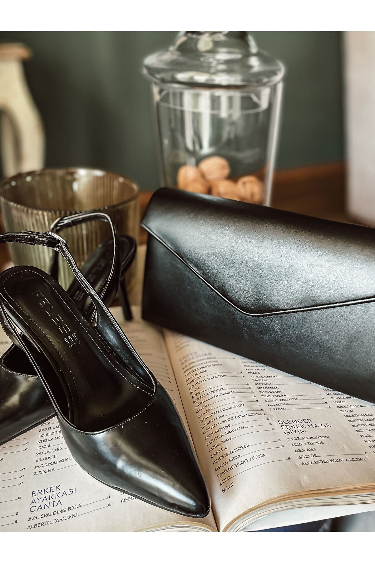 Gult Portföy Zarf Çanta Si̇yah Ci̇lt