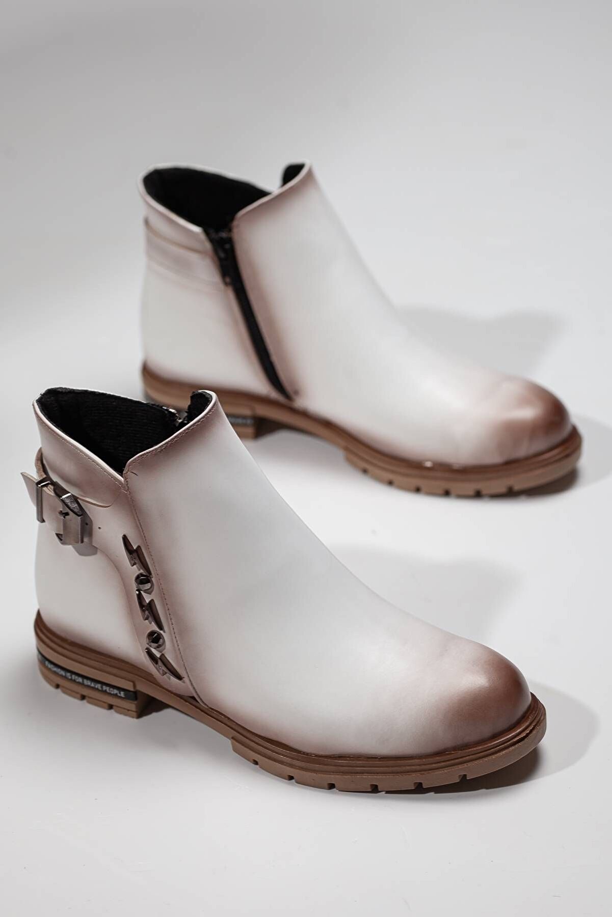 Gult Kadın Günlük Bot Beyaz