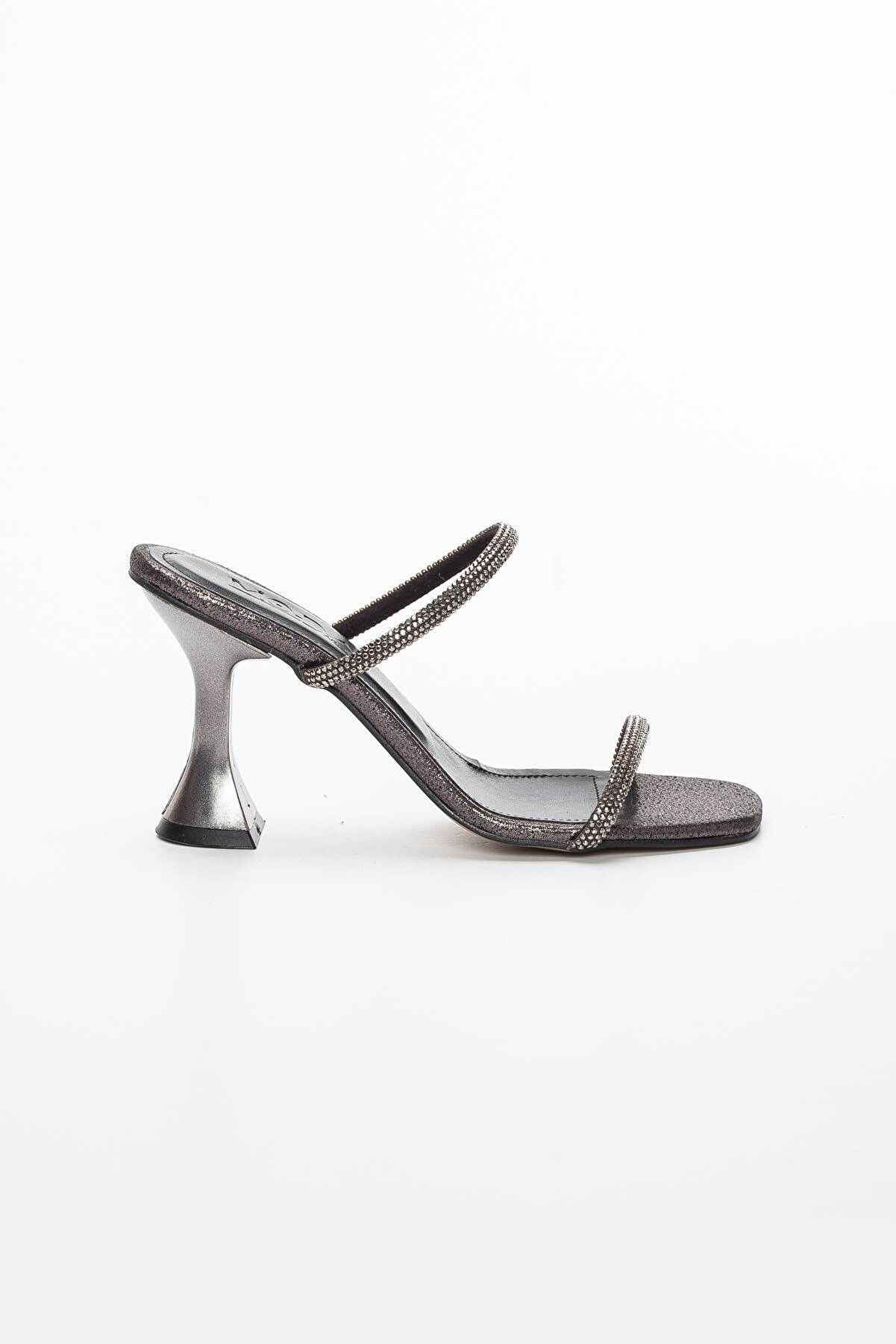 Gult Kadın Taşlı Terli̇k Ve Çanta Kombi̇ni̇ Plati̇n