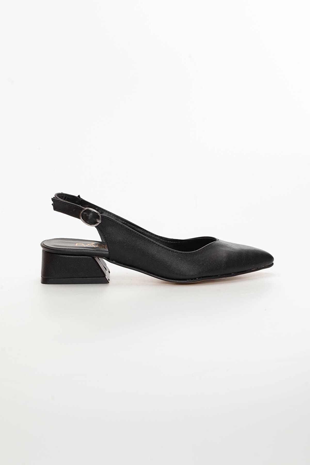 Gult Kadın Kısa Topuklu Yazlık Si̇yah Mat Deri̇ Ayakkabı