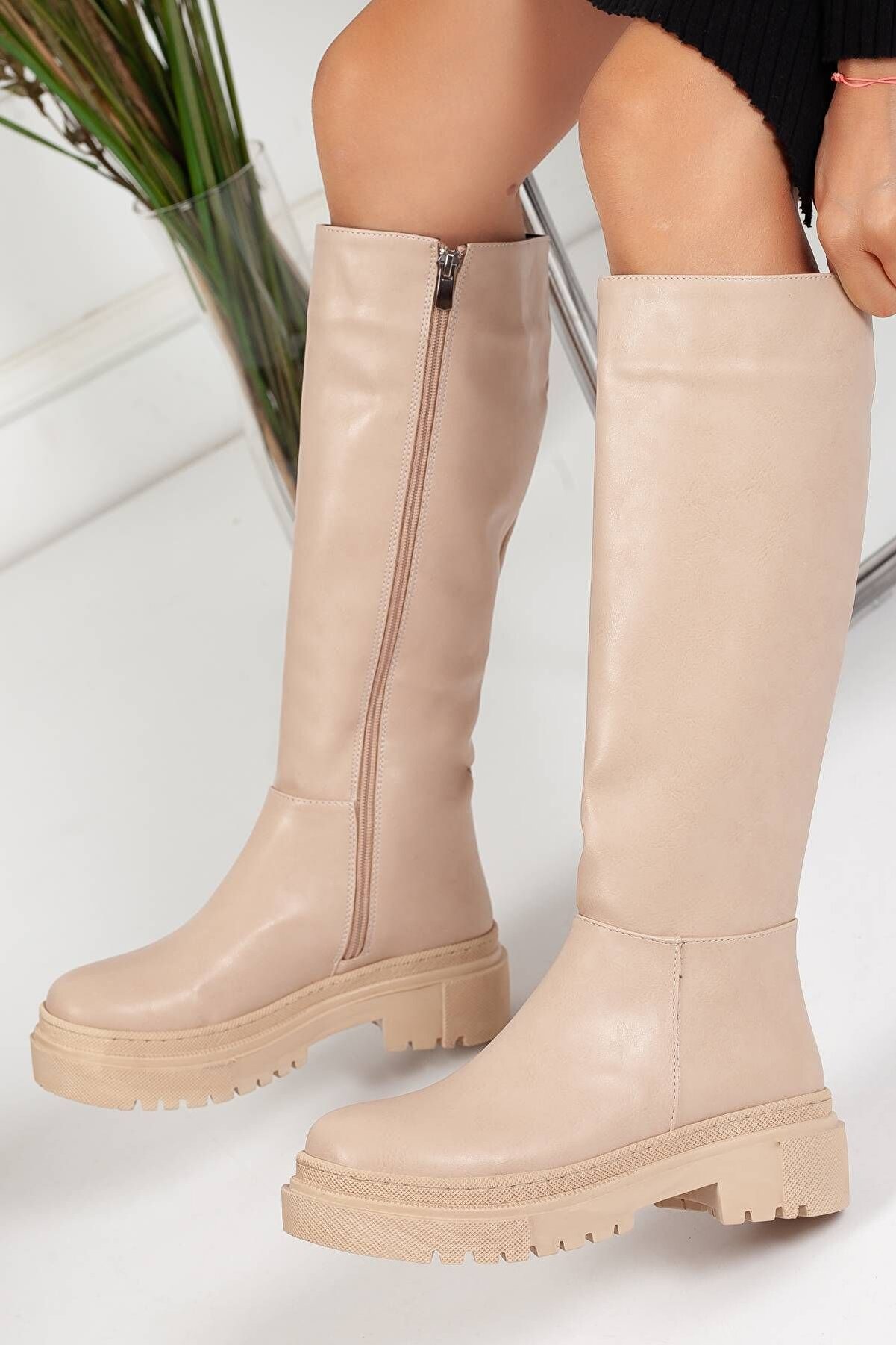 Gult Kadın Kalın Tabanlı Günlük Tarz Nude Renk Çi̇zme