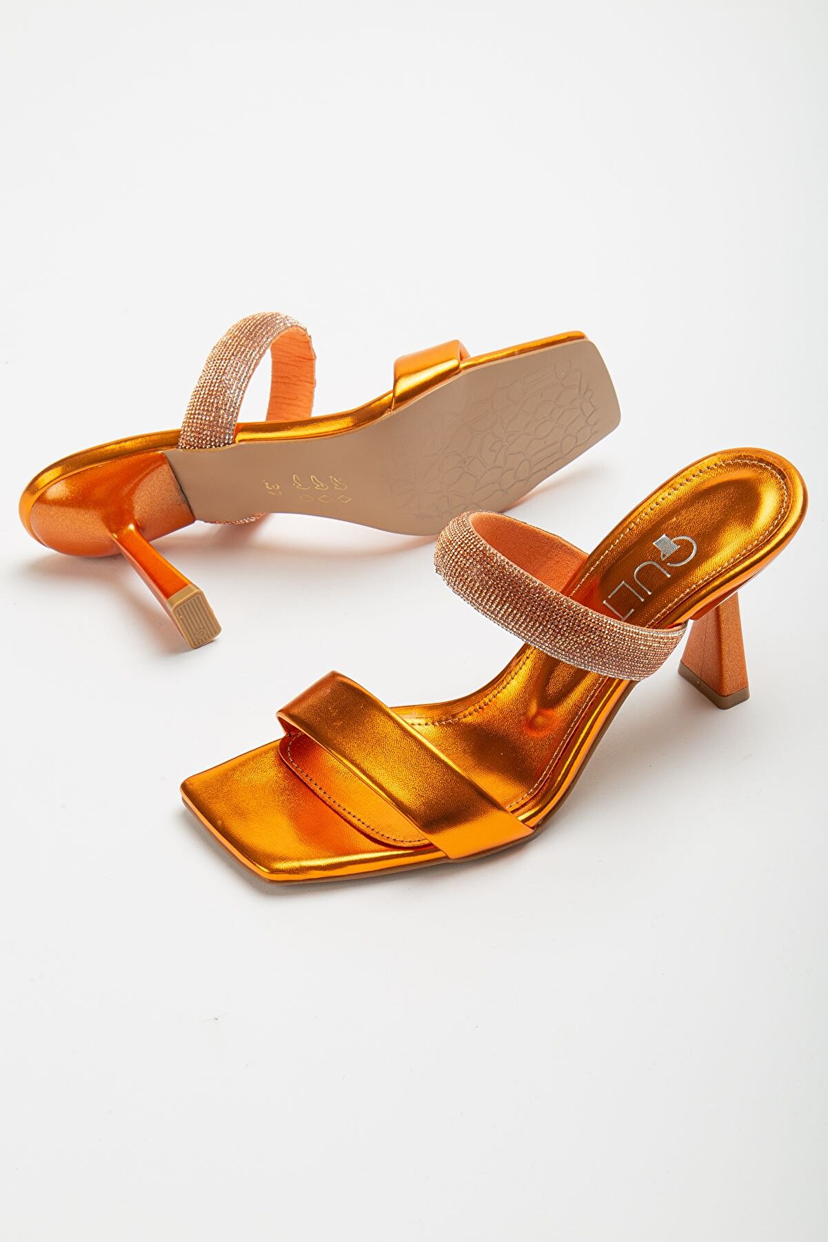 Gult Kadın Renkli̇ Taşlı Terli̇k