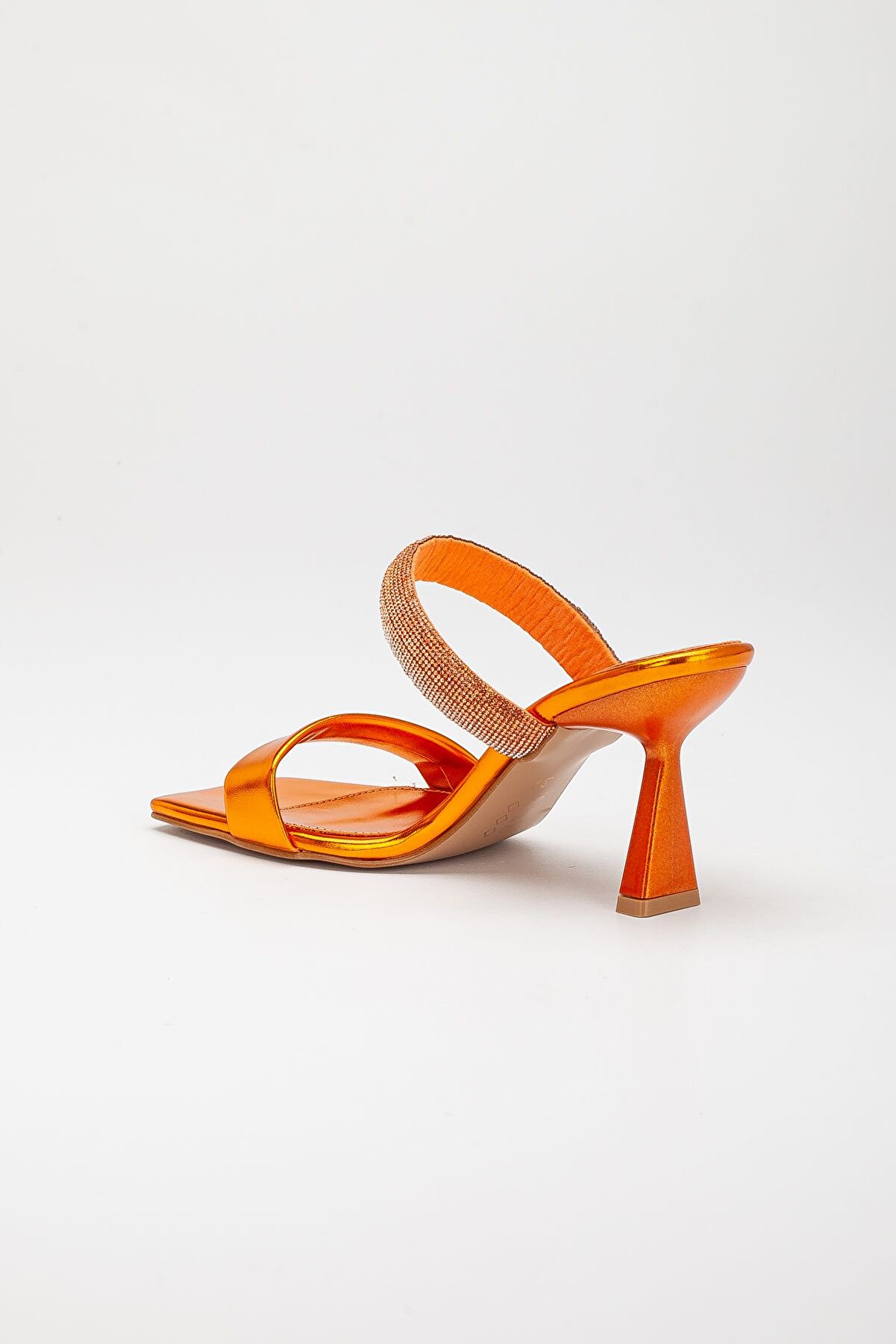 Gult Kadın Renkli̇ Taşlı Terli̇k