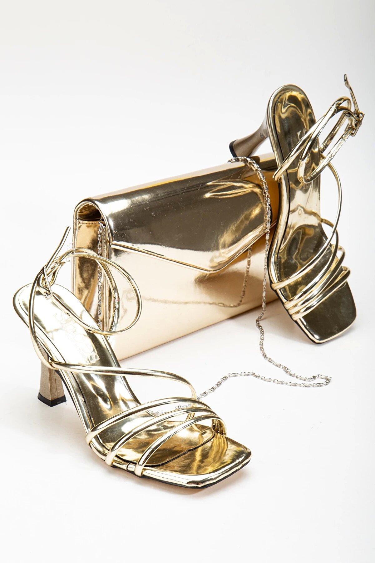 Gult Yazlık Özel Gece Ayakkabısı Ve Kombi̇ni̇