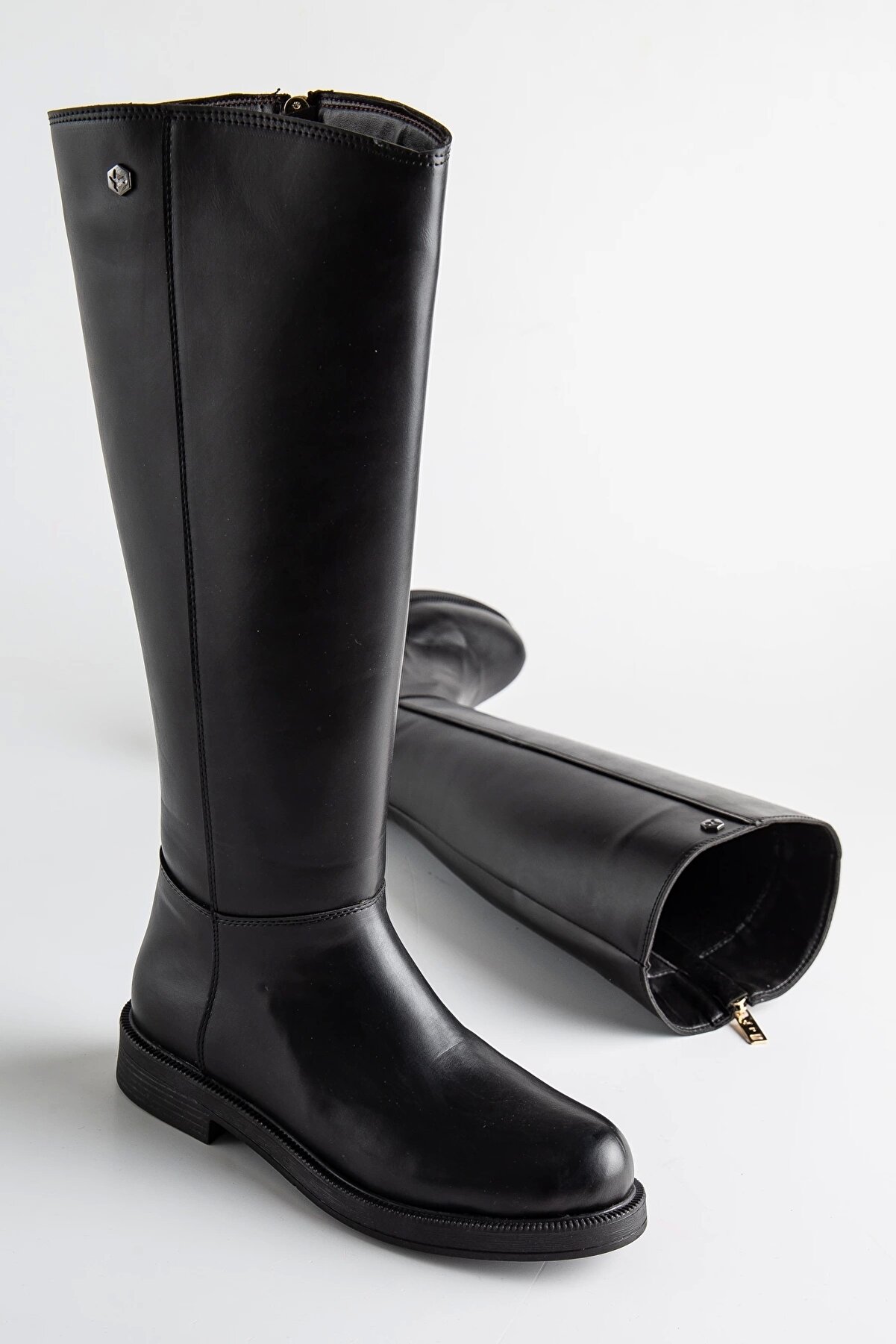 Gult Kadın Si̇yah Bi̇ni̇ci̇ Di̇z Altı Çi̇zme Si̇yah