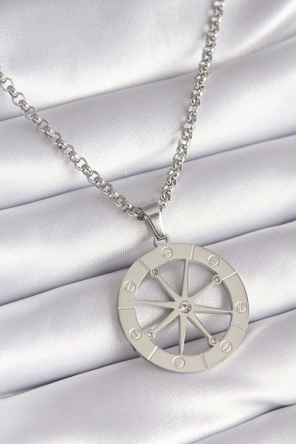 Grtc 316L &Ccedil;eli̇k G&uuml;m&uuml;ş Renk Zi̇rkon Taşlı R&uuml;ya Kapanı Model İşeme Detay Kadın Kolye