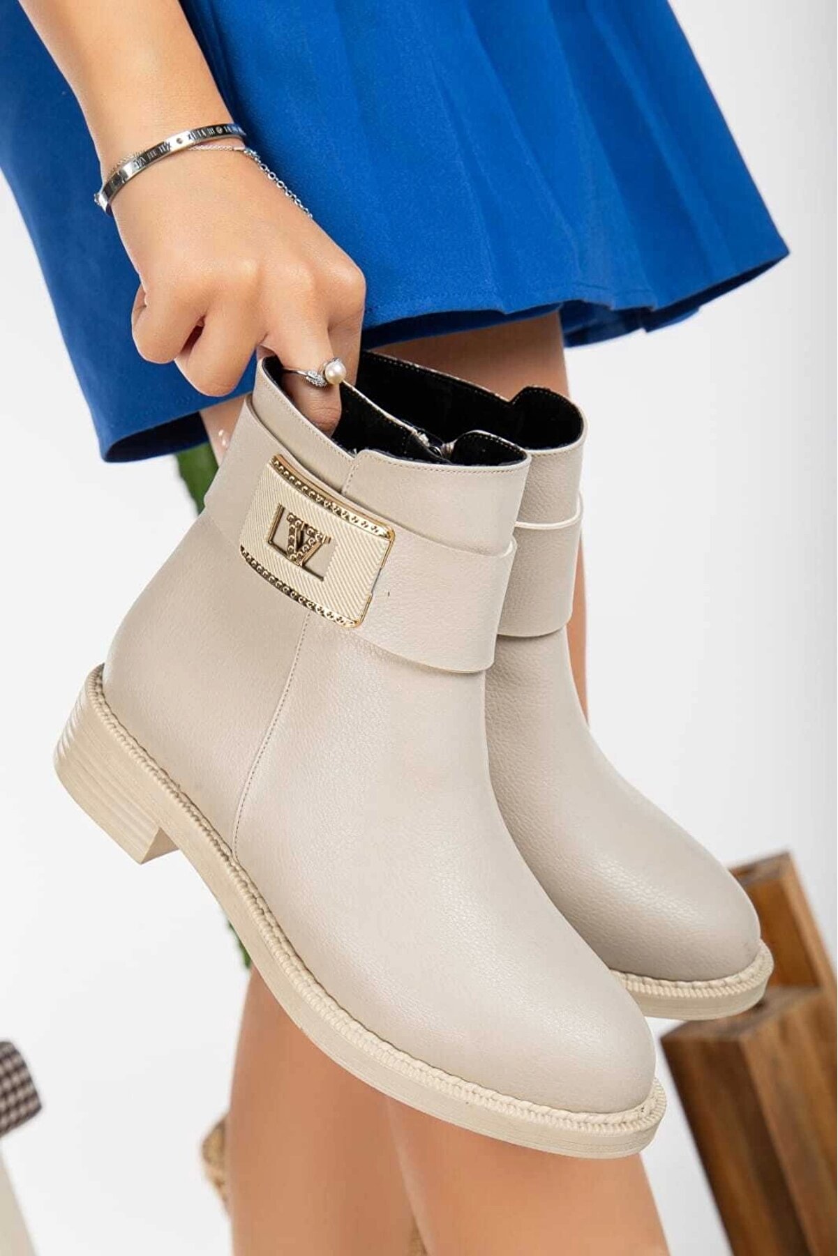 Gult Kadın Kışlık  V Tokalı Bot Bej