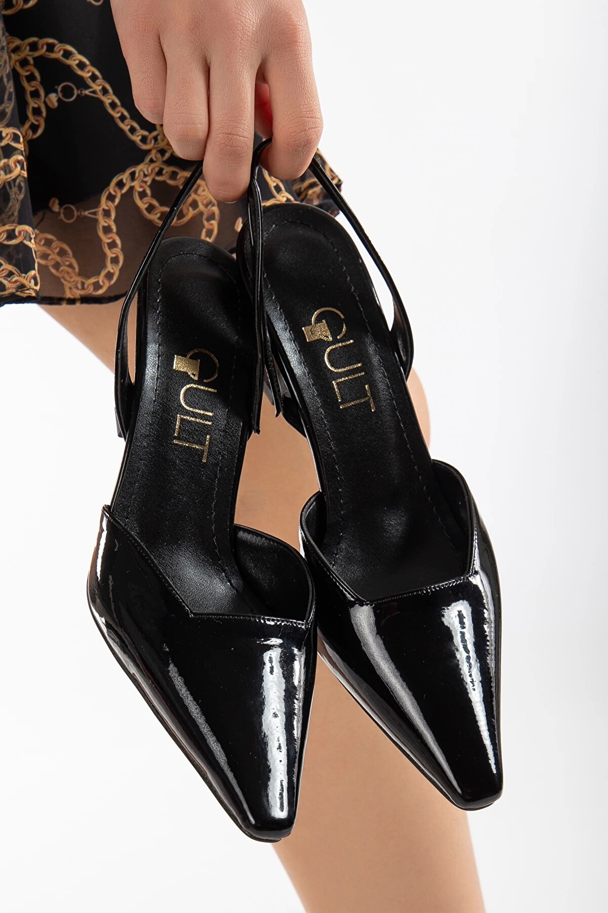 Gult Kadın Özel Burunlu Gece Ayakkabısı