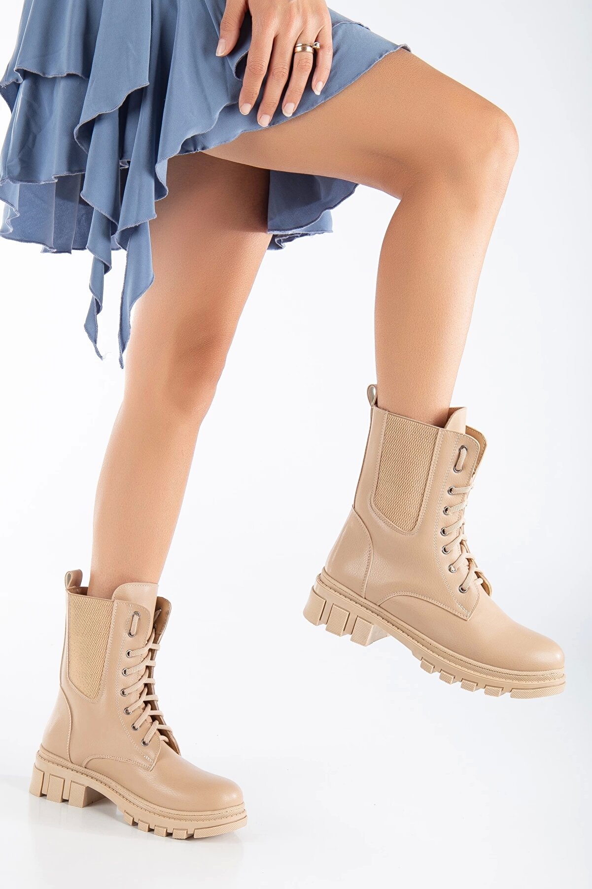 Gult Kadın Bot Lasti̇kli̇ Ipli̇ Nude Ci̇lt