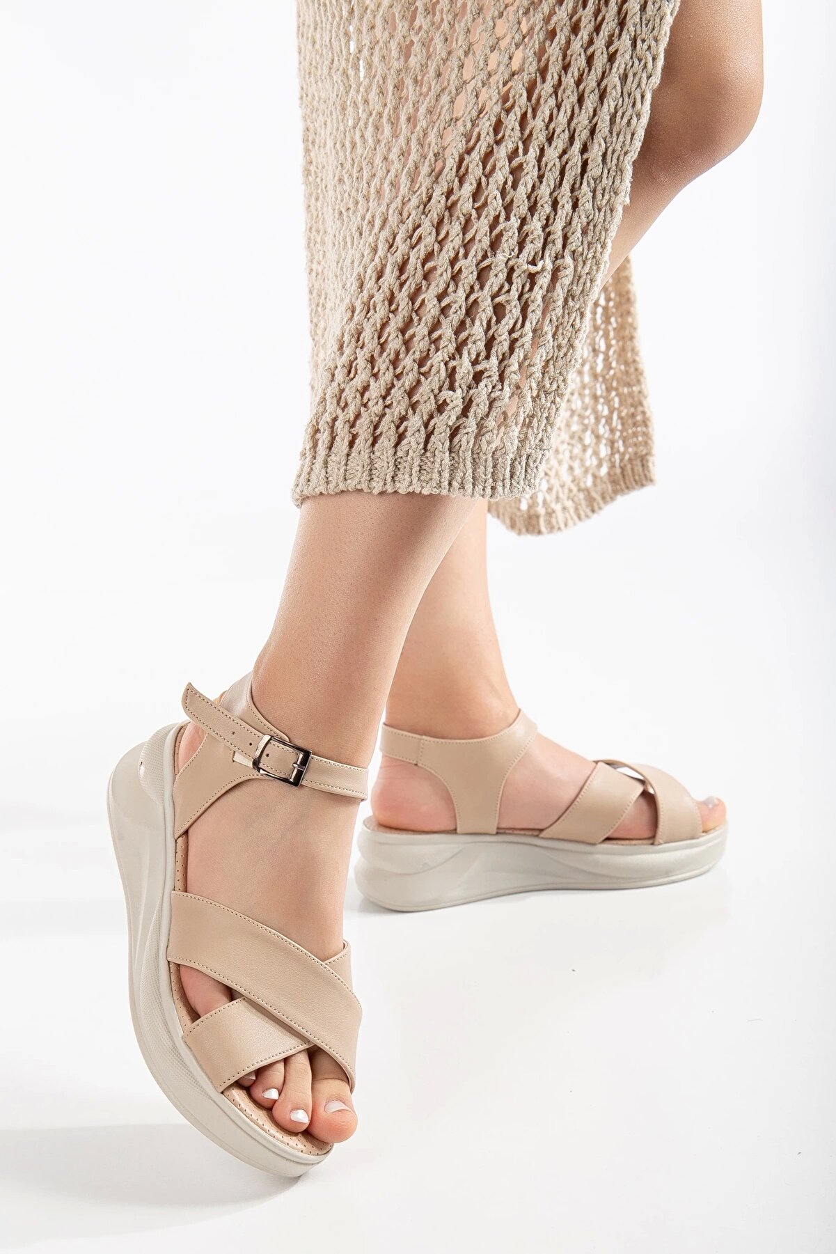 Gult Kadın Özel Yumusak Taban Sandalet