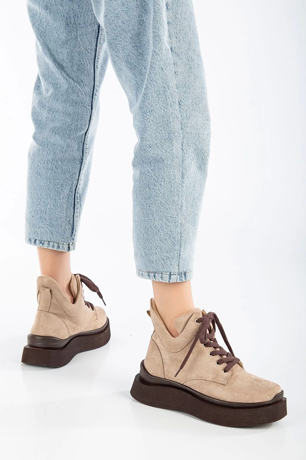 Gult Kadın Bot Dana Süet Bağcıklı