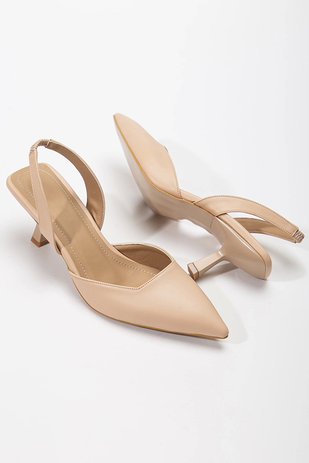 Gult Kadın 5 Cm Özel Topuklu Si̇vri̇ Ayakkabı Ni̇şantaşı Ten