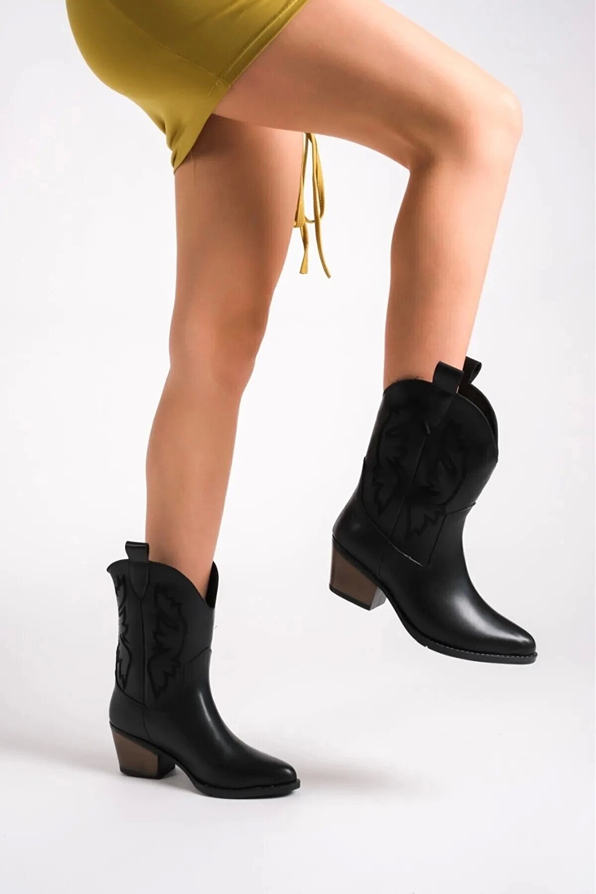 Gult Kadın Western Kovboy Çi̇zme Si̇yah