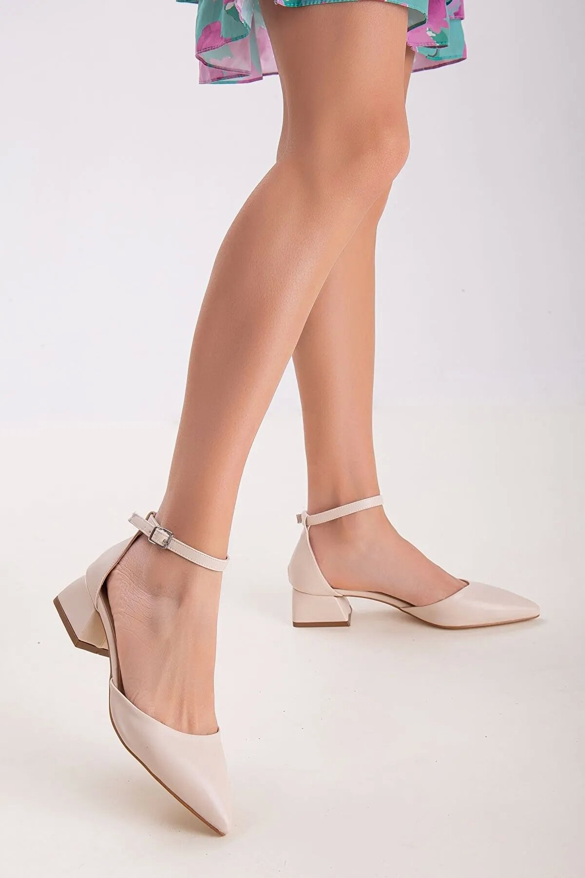 Gult Kadın 3 Cm Topuklu Günlük Yazlık Ayakkabı Bej