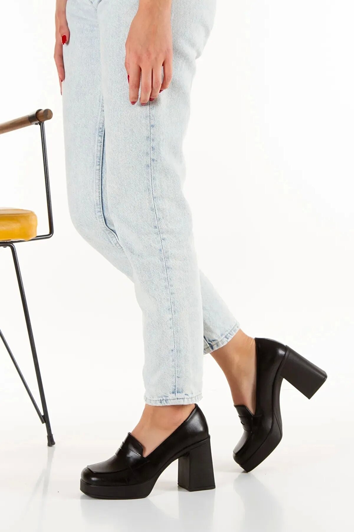 Gult Kadın Yüksek Topuklu Günlük Ayakkabı Düz