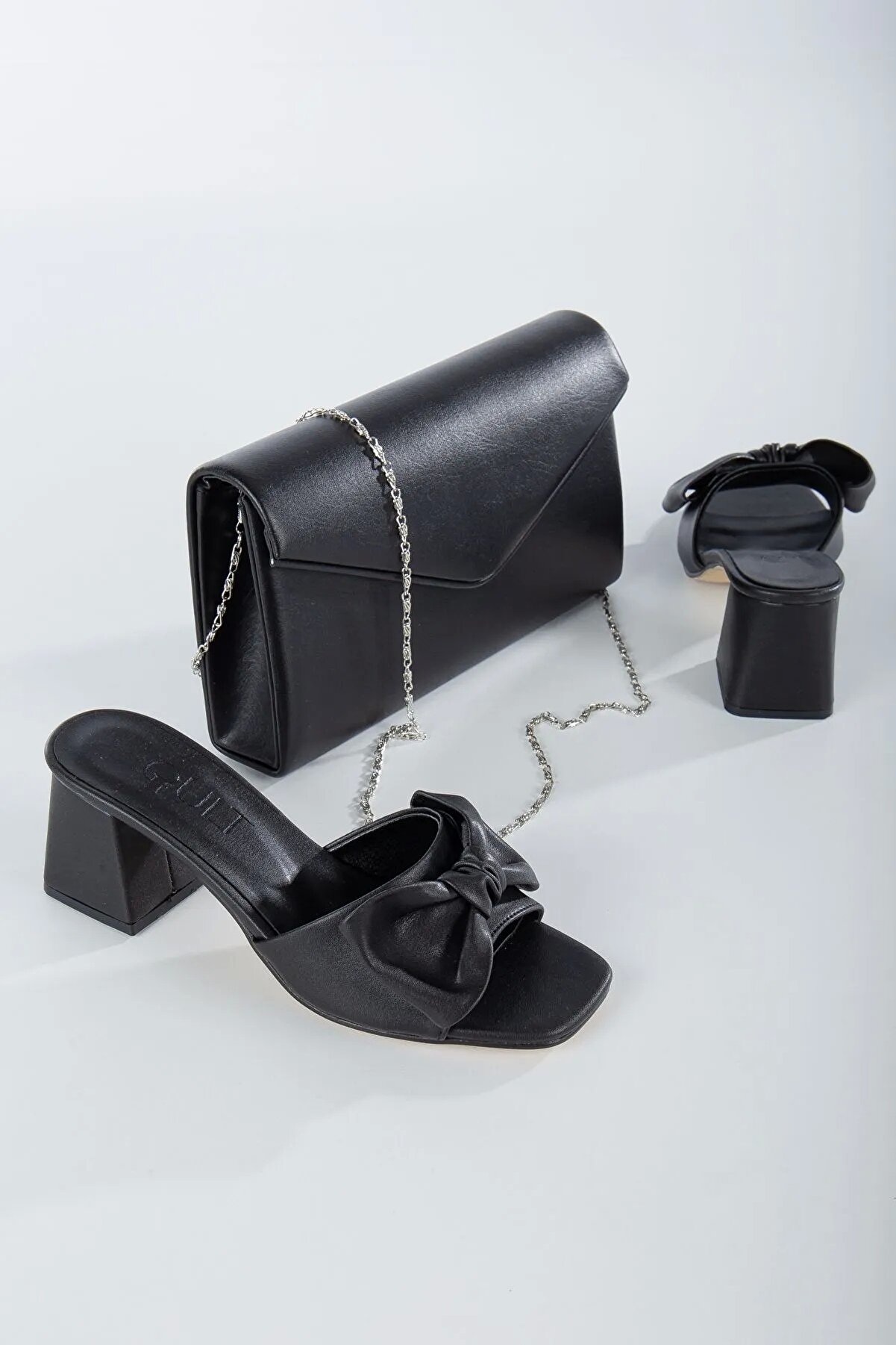 Gult Kadın 5 Cm Kalın Topuklu Çanta Kombi̇nli̇ Terli̇k Takımı