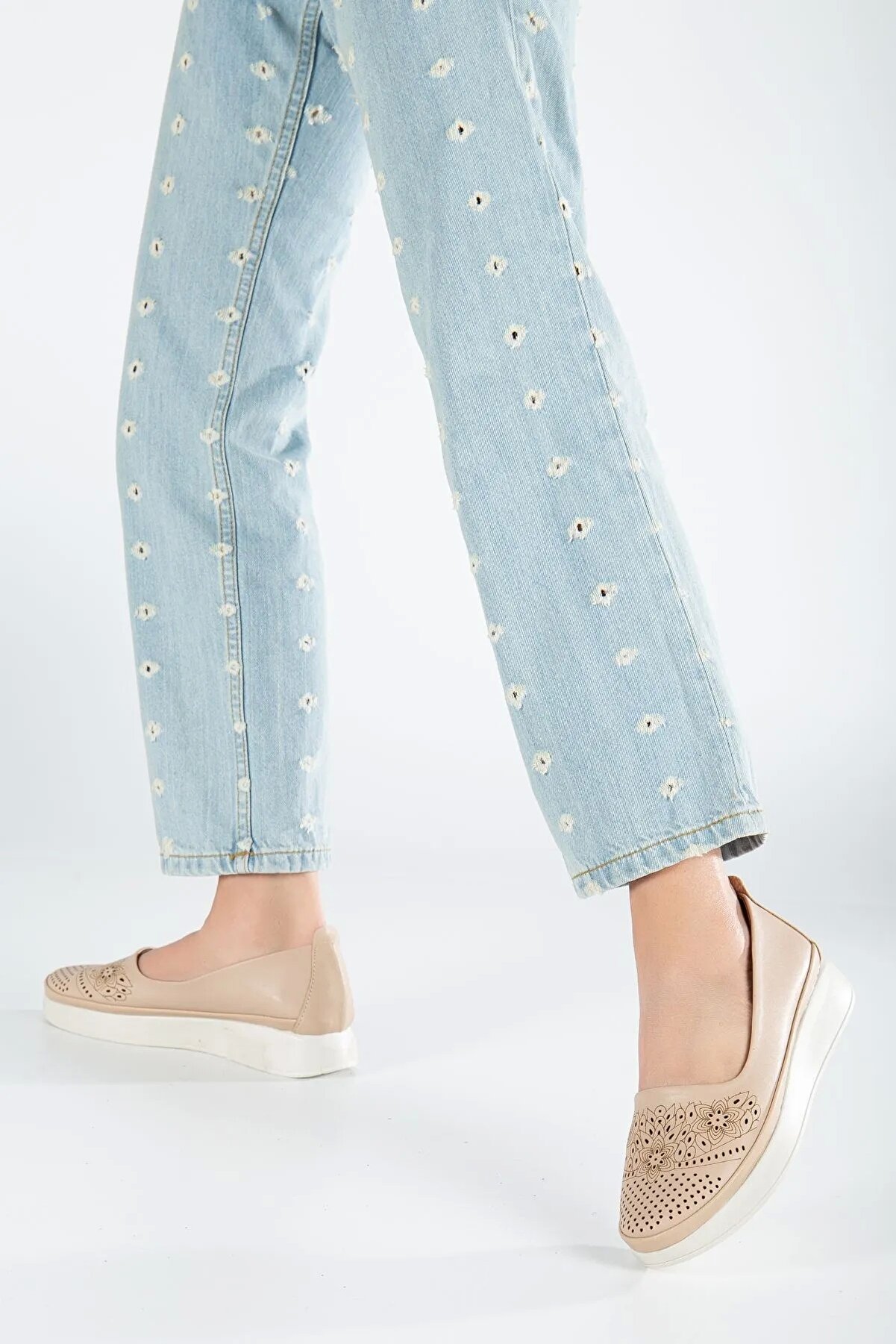 Gult İçi̇ Haki̇ki̇ Deri̇ Günlük Ayakkabı