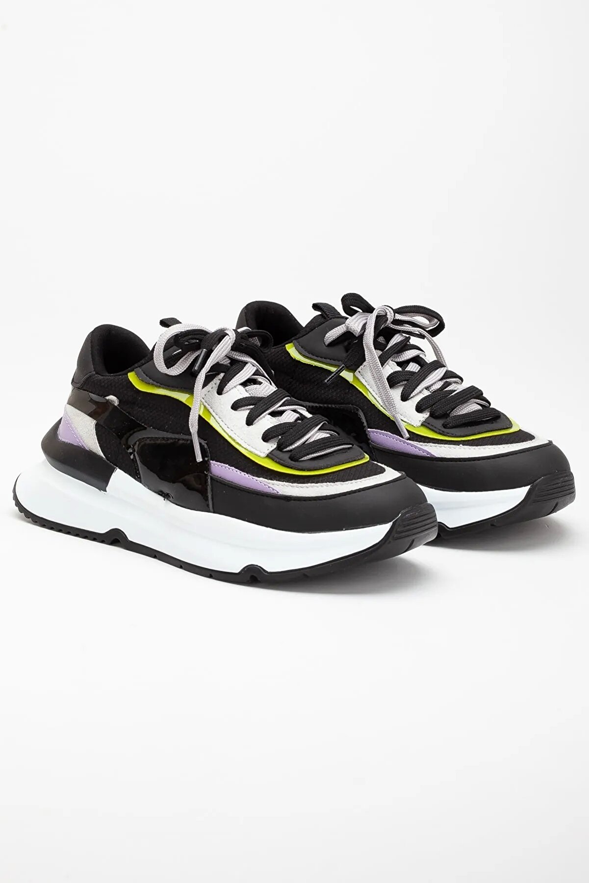 Gult Si̇yah Kapi̇tone Detaysız Spor Ayakkabı