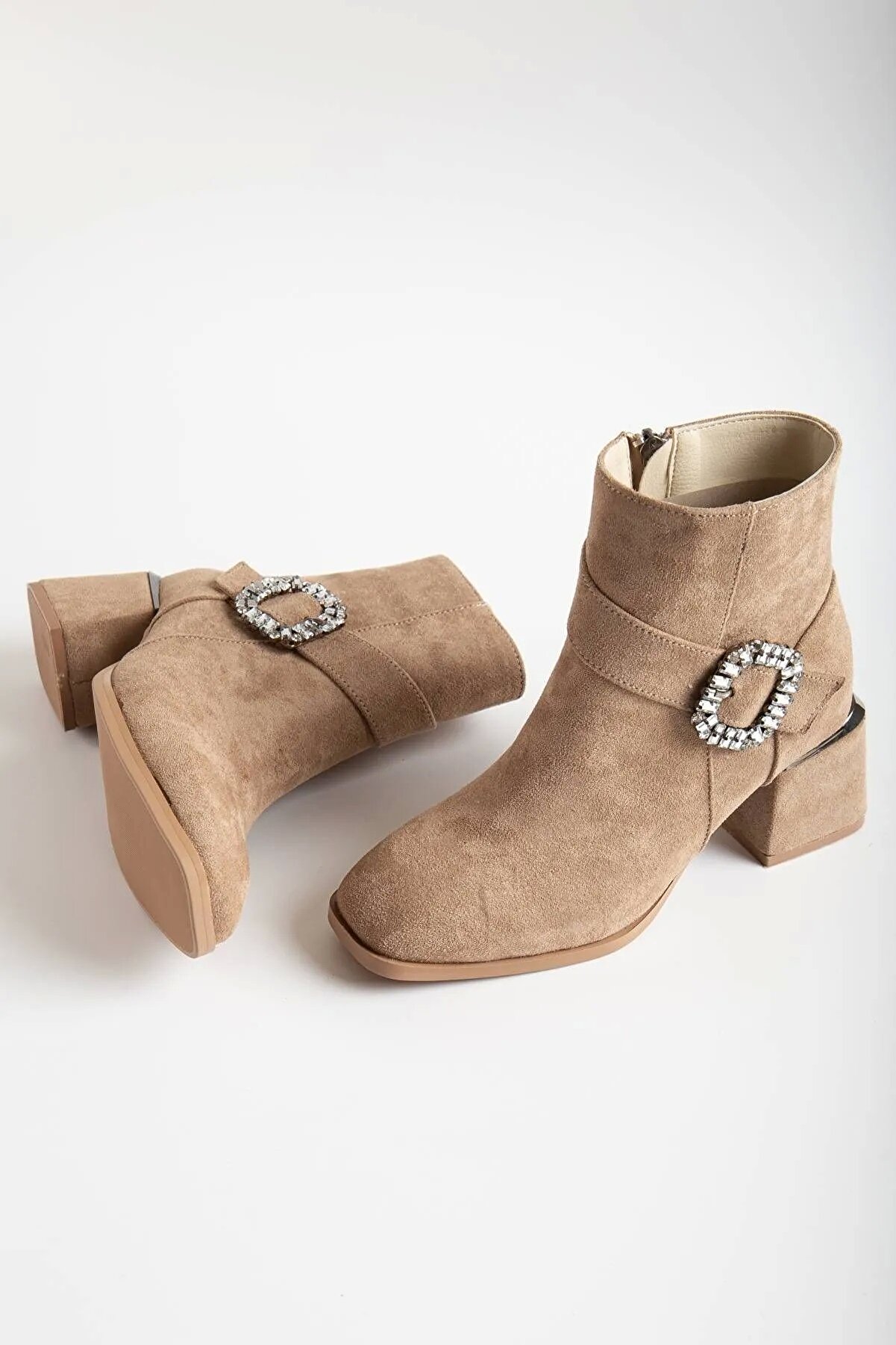 Gult Kadın 6 Cm Kut Burun Şık Dana Süet Bot Vi̇zon